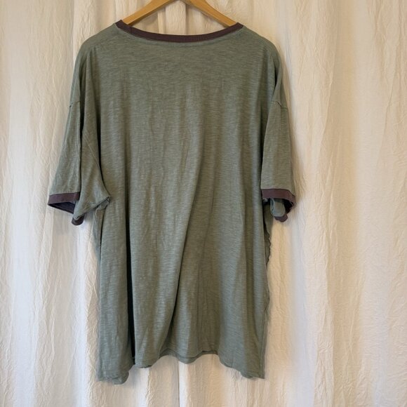 Natural Life XL Tee T Shirt Heart Floral Sage Green Garden Outdoors Nature - Picture 4 of 6